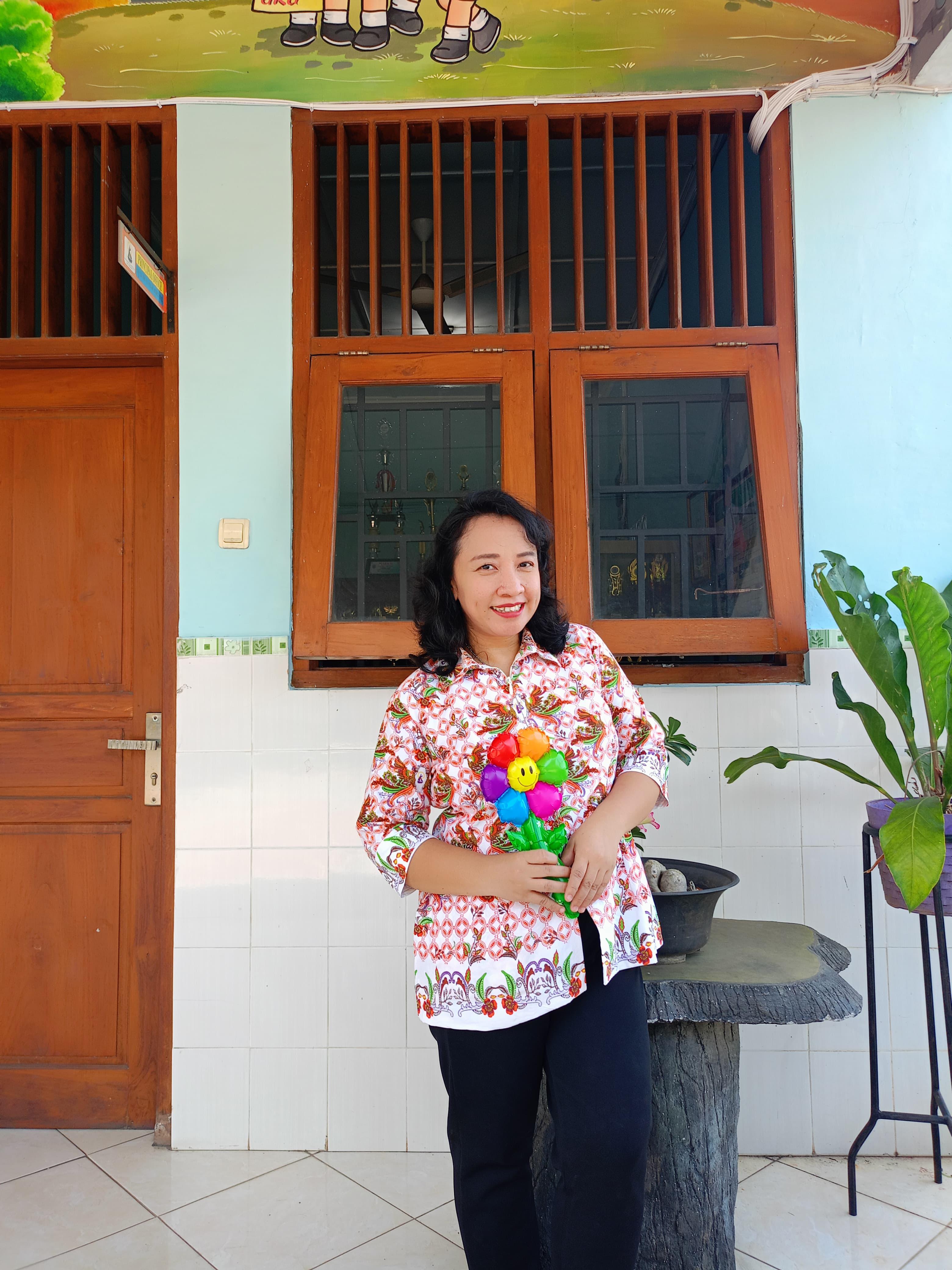Familia Sinta Pramodawardani